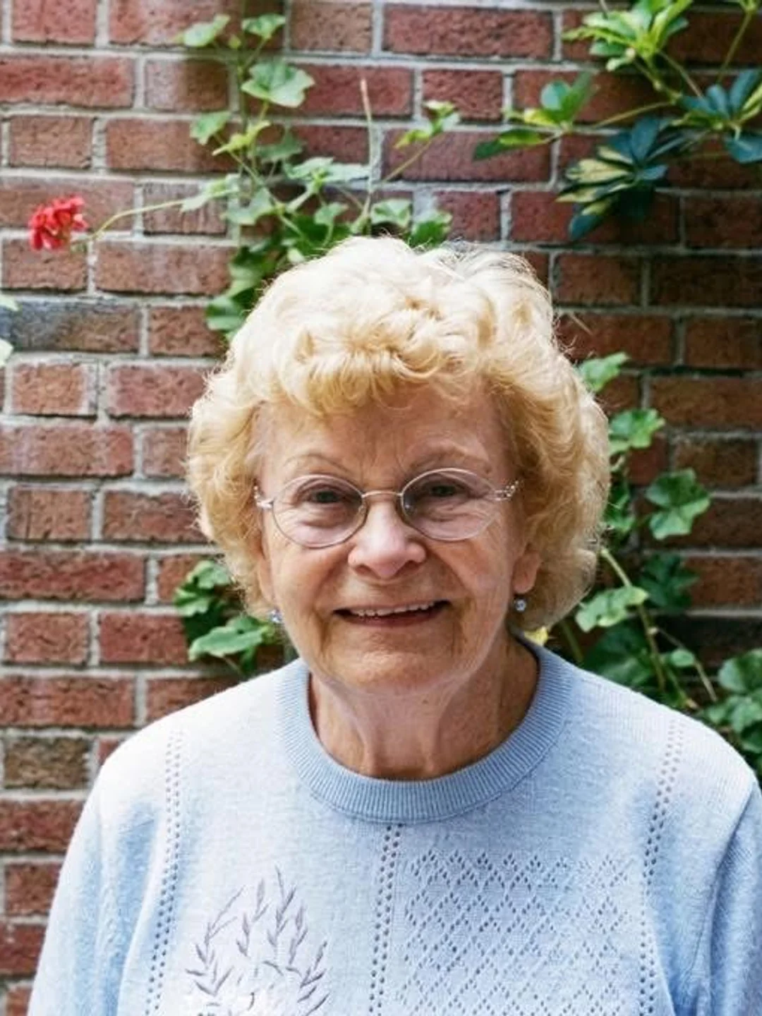 Portrait de Arlette Louise Marie Warluzel